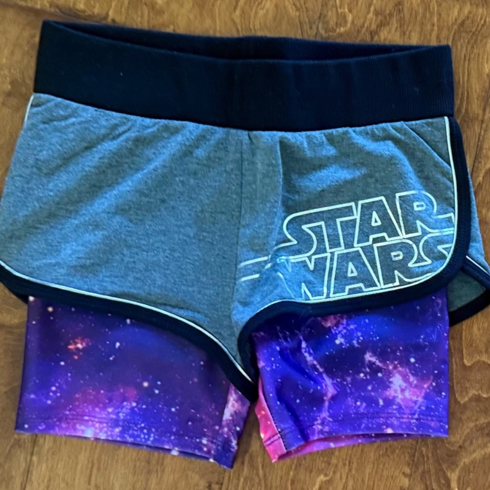 Like New Size Small Disney Star Wars Gray and Purple Athletic Shorts